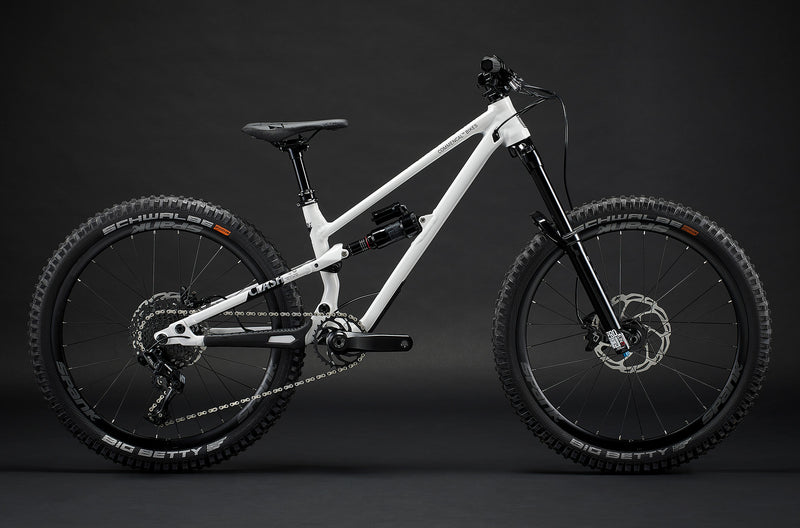 Commencal Kids Clash 24 Mountain Bike