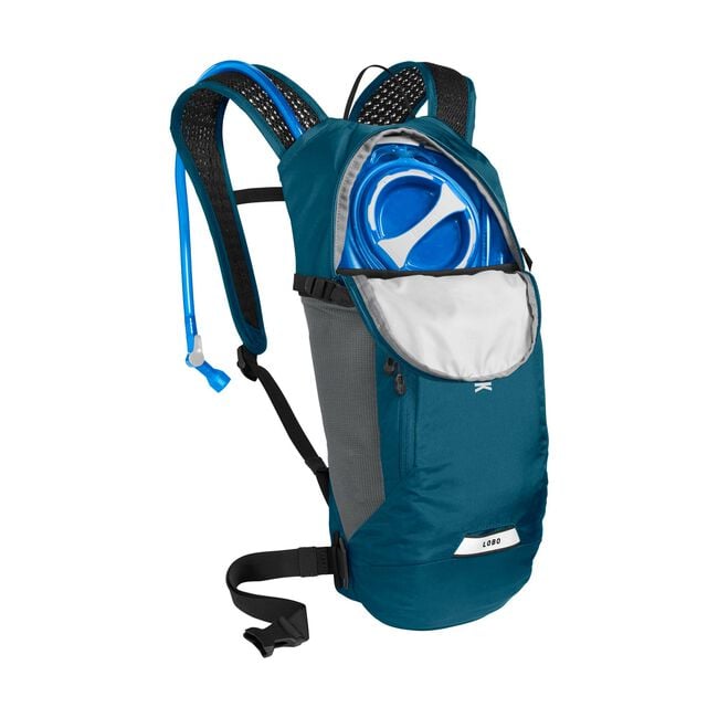 Camelbak Lobo 9 70oz Hydration Pack