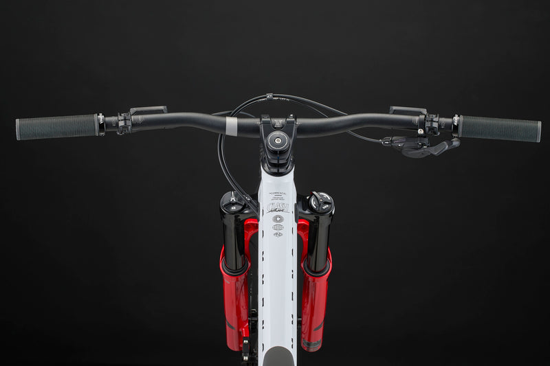 Commencal Clash Marzocchi Pure White 2027