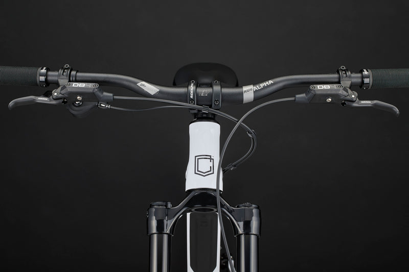 Commencal Clash Marzocchi Pure White 2027