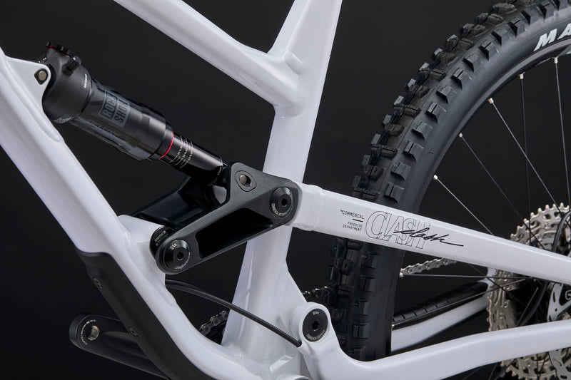 Commencal Clash Marzocchi Pure White 2027
