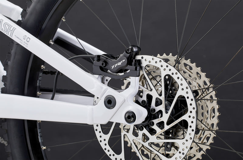 Commencal Clash XS Mountain Bike