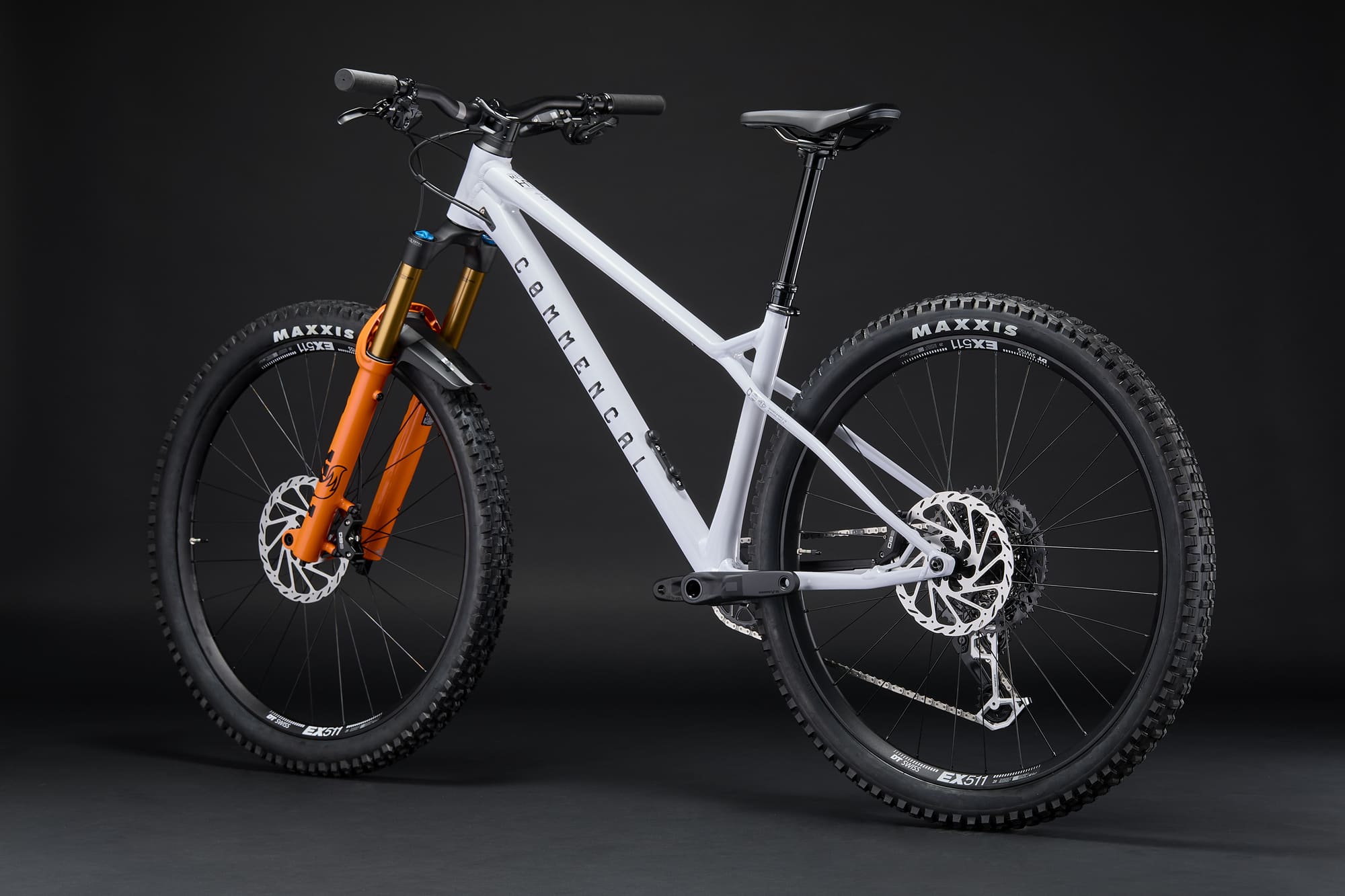 Commencal Meta HT V3 Signature — Ready Set Pedal