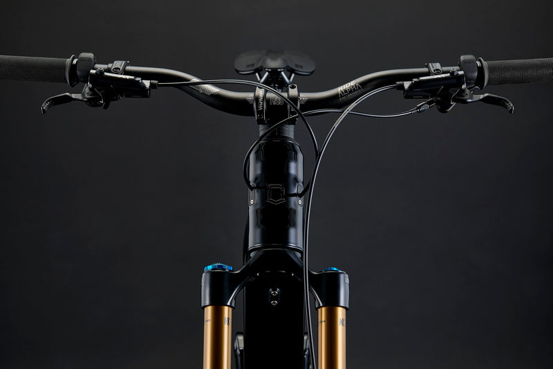 Commencal Meta Power SX Avinox Signature Pure Black 2027