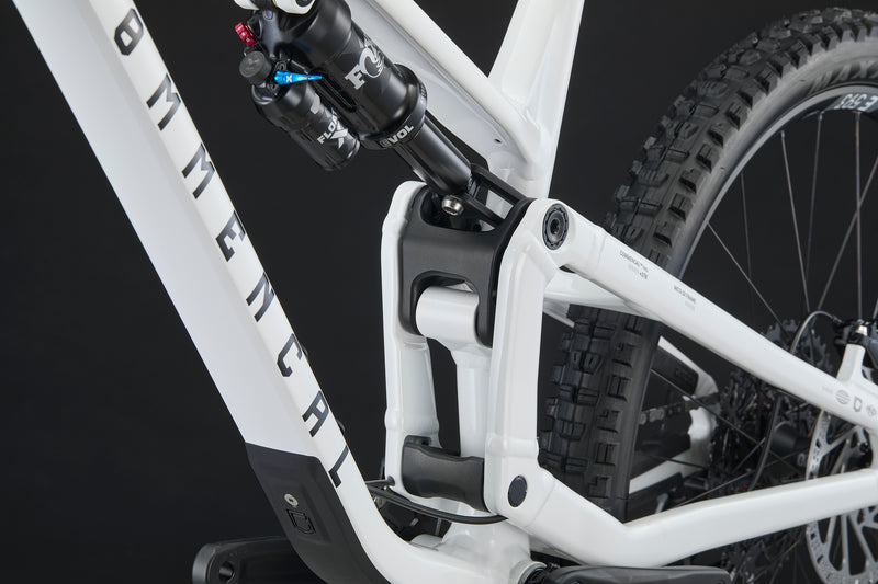 Commencal Meta SX V5 Essential Pure White 2027
