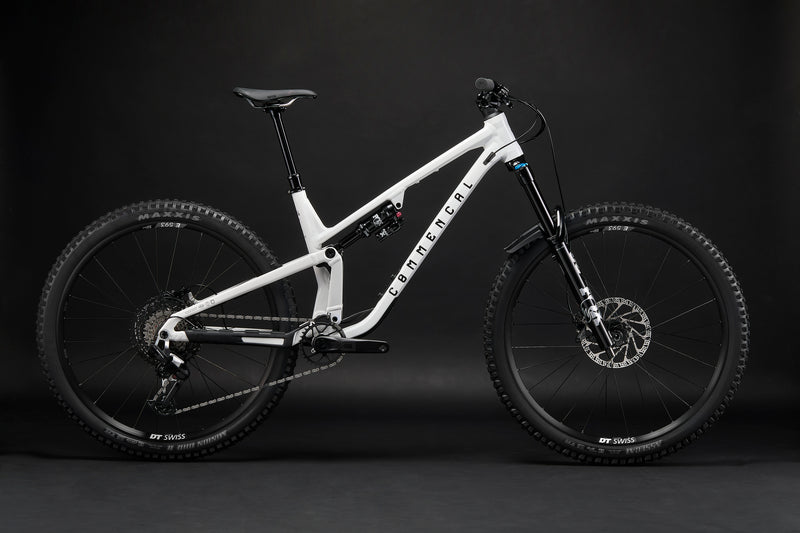 Commencal Meta V5 Essential Pure White 2027