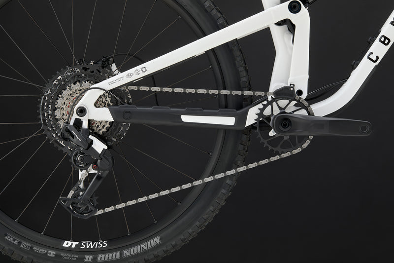 Commencal Meta V5 Essential Pure White 2027
