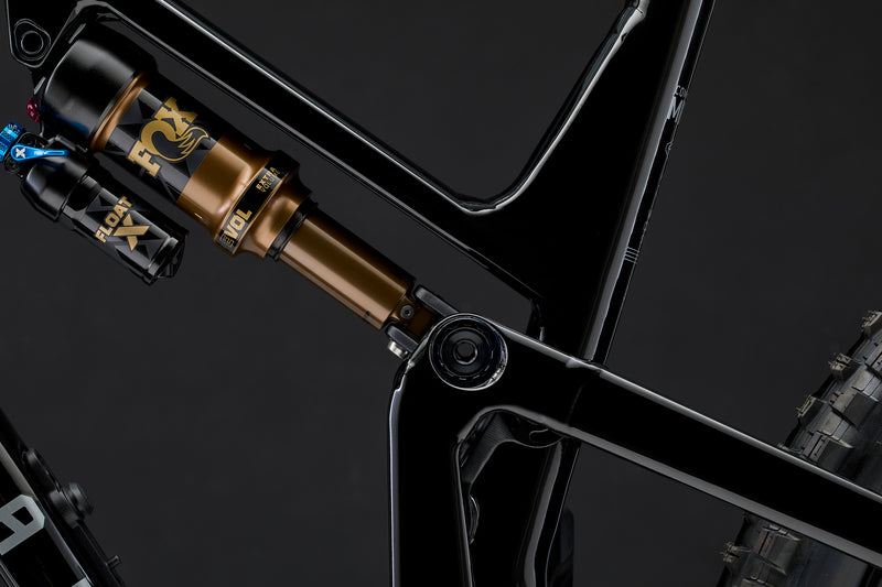 Commencal Meta V5 Signature Pure Black 2027