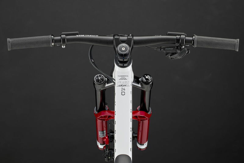 Commencal Clash 24 2027 Pure White