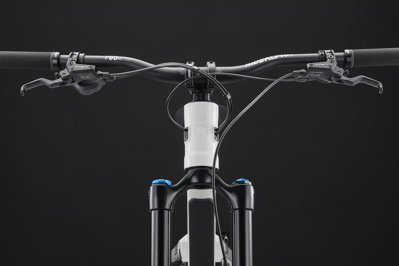 Commencal Clash V3 Park Pure White 2027