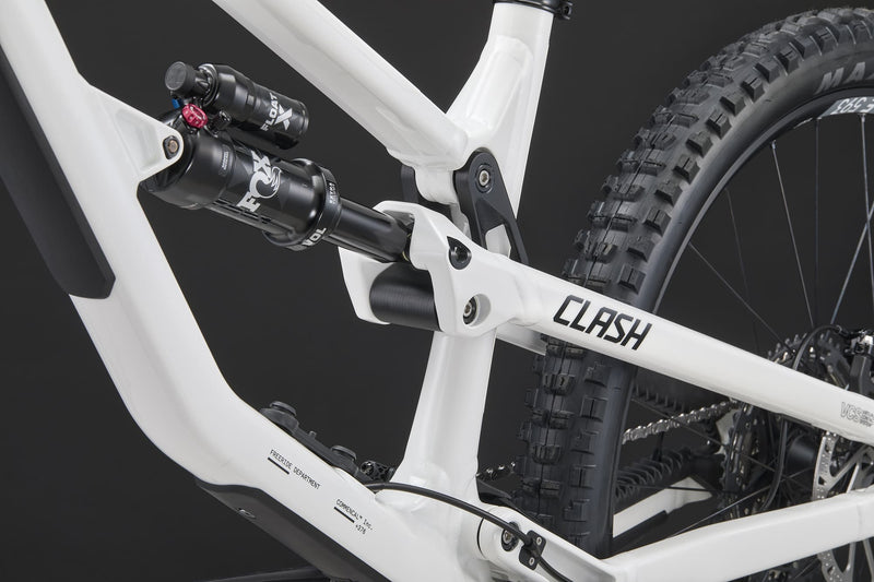 Commencal Clash V3 Park Pure White 2027