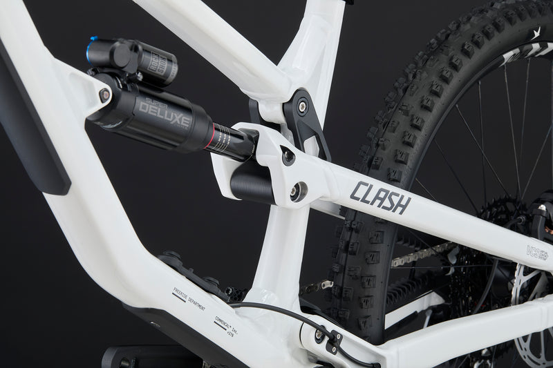 Commencal Clash V3 RockShox Pure White 2027