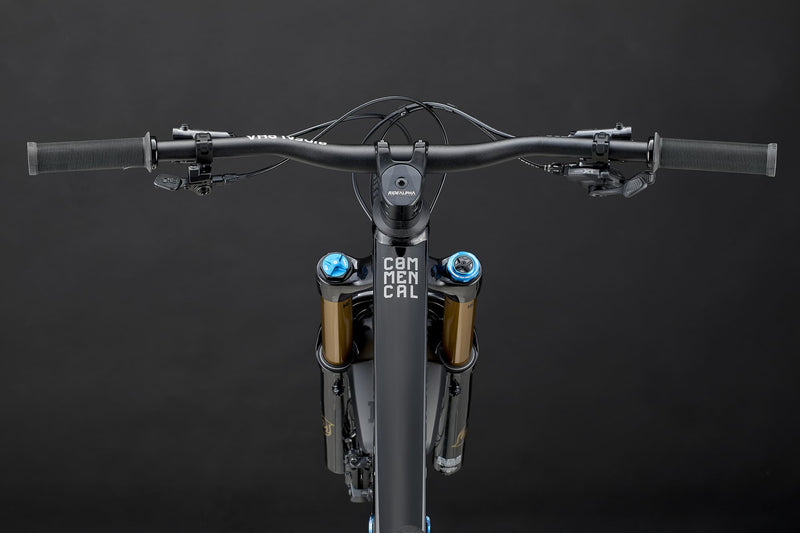 Commencal Clash V3 Signature Pure Black 2027
