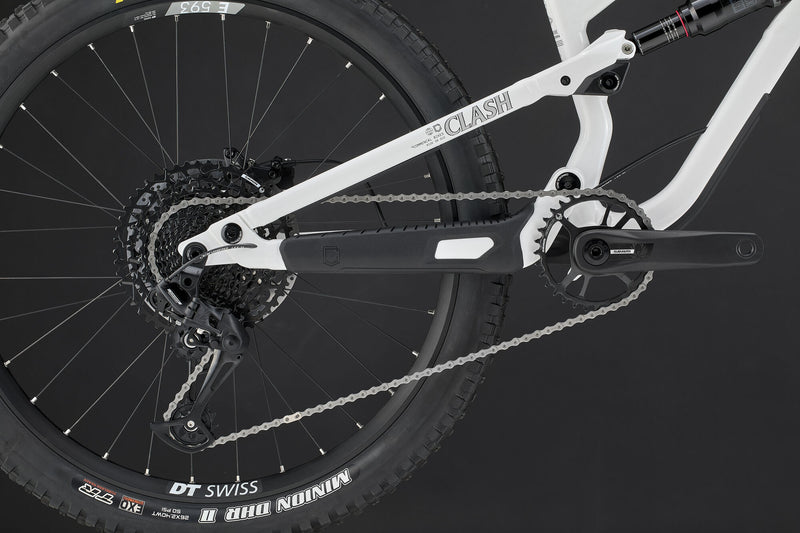 Commencal Clash XS 2027 Pure White