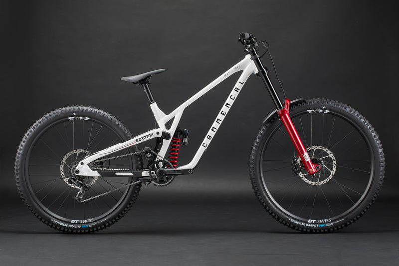 Commencal Supreme DH V5.2 RockShox Pure White 2027