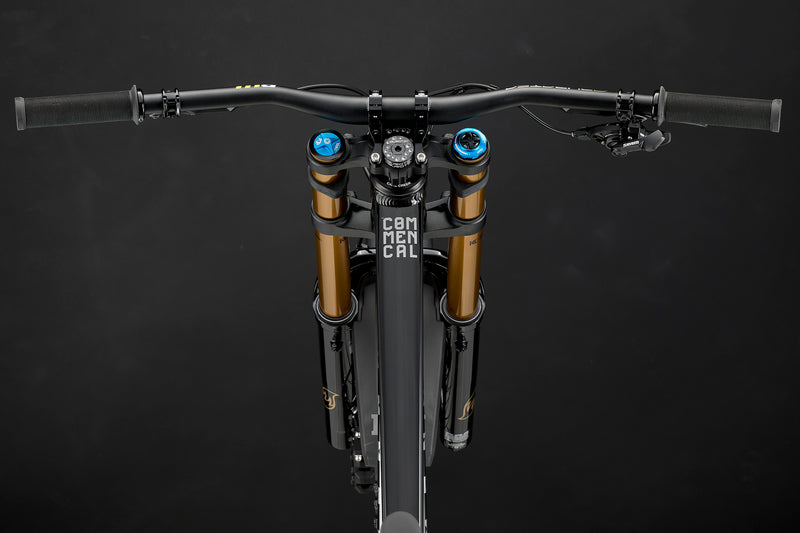 Commencal Supreme DH V5.2 Signature Pure Black 2027