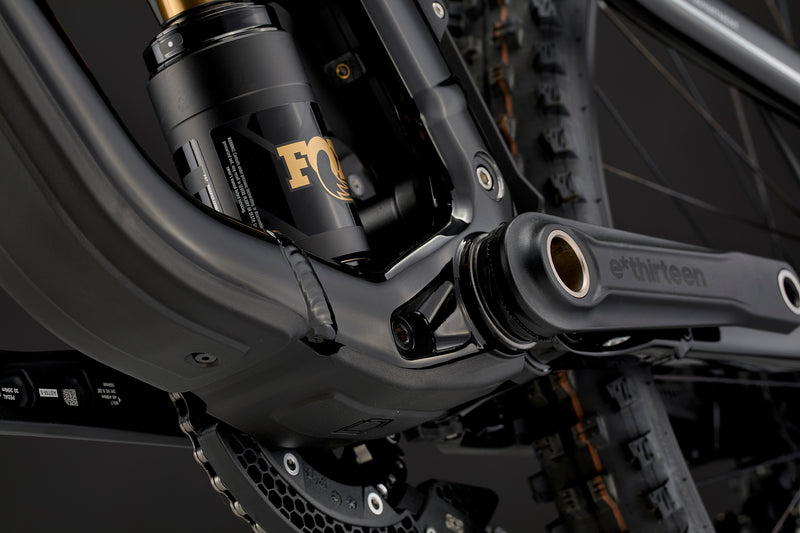 Commencal Supreme DH V5.2 Signature Pure Black 2027