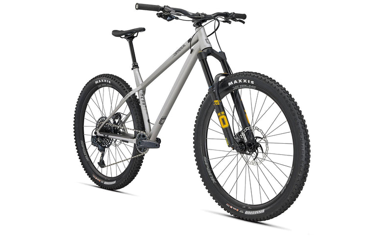Commencal Meta HT AM Ohlins Edition — Ready Set Pedal